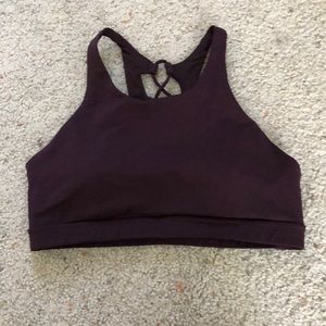 Lululemon sports bra